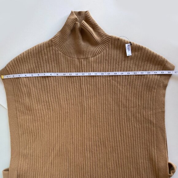 Banana Republic *NWT ($80) Women's Tan Brown Jumper Oversized Poncho Size M/L - Picture 7 of 9